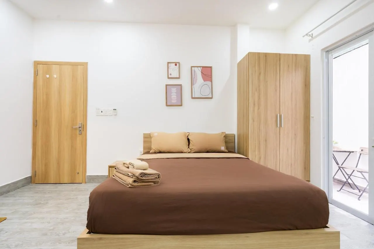 Ekomo Home - Central Saigon Ho Chi Minh City Homestay